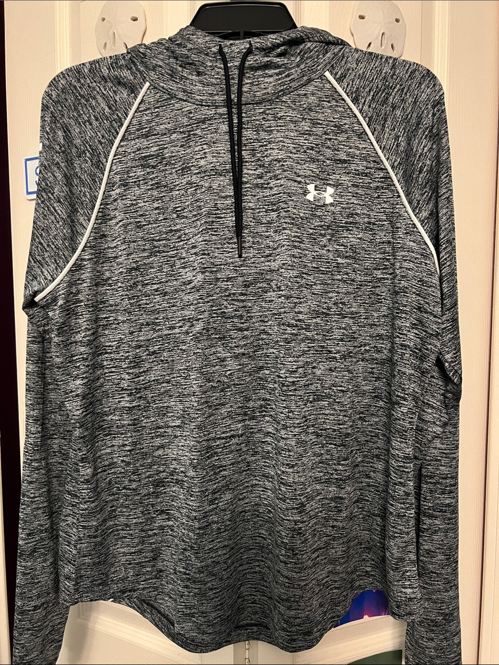 Under Armour Women’s Black & Gray Marled Hoodie Pullover